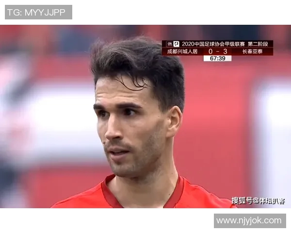 汉密尔顿与艾尔德里巅峰对决谁能问鼎赛季冠军之争